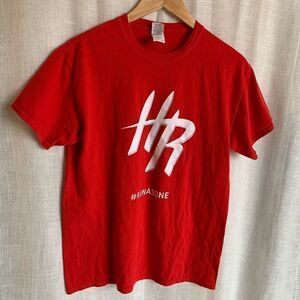 Houston Rockets Basketball Playoffs “Run As One” Red Graphic T-Shirt Women’s Med